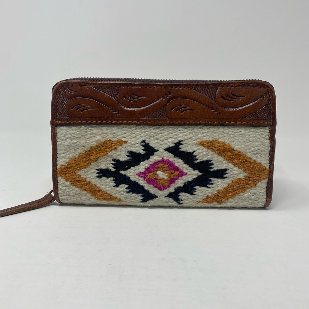 Ariat Wool Blanket and Tooled Leather Women’s Western Wallet Clutch
